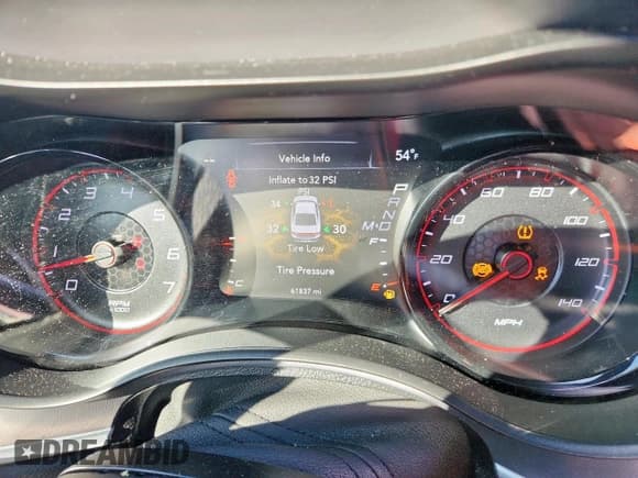 ✅ 2020 Dodge Charger SXT • VIN: 2C3CDXBG4LH102443 • Lot: 90439715. Listed on Copart with 61,867 mi. Free auction sales archive from the USA and detailed vehicle history report at DreamBid. Image 9.