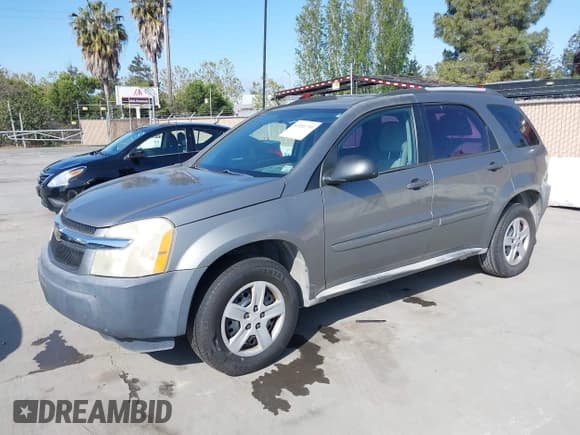 ✅ 2005 Chevrolet Equinox LS • VIN: 2CNDL13F656160747 • Лот: 42054793. Опубликован ранее на IAAI с пробегом 156 479 миль. Бесплатный доступ к архиву аукционных продаж из США и подробный отчёт об истории автомобиля на DreamBid. Изображение 2.