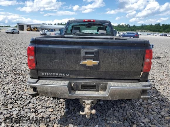 ✅ 2019 Chevrolet Silverado 2500HD Work Truck • VIN: 2GC2KREG1K1159257 • Lot: 59687694. Wystawiony na Copart z przebiegiem 157 705 mil. Bezpłatny archiwum sprzedaży aukcyjnych z USA i szczegółowy raport historii pojazdu na DreamBid. Zdjęcie 6.