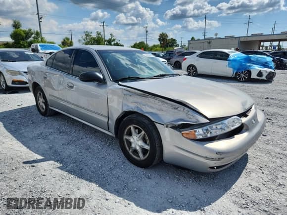 ✅ 2000 Oldsmobile Alero GL2 • VIN: 1G3NL52T9YC423932 • Lot: 62453945. Wystawiony na Copart z przebiegiem 233 800 mil. Bezpłatny archiwum sprzedaży aukcyjnych z USA i szczegółowy raport historii pojazdu na DreamBid. Zdjęcie 4.