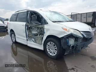 2011 Toyota Sienna XLE AAS with VIN 5TDYK3DC1BS106301, listed as a IAAI auction lot 43423294 with 158,803 mi miles and . Bid and sale history available at DreamBid. Image 1.