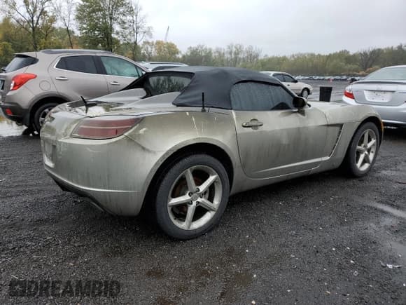 ✅ 2008 Saturn Sky • VIN: 1G8MB35B78Y100966 • Лот: 70483695. Опубликован ранее на Copart с пробегом Не указан. Бесплатный доступ к архиву аукционных продаж из США и подробный отчёт об истории автомобиля на DreamBid. Изображение 3.