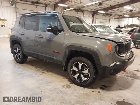 ✅ 2022 Jeep Renegade Trailhawk • VIN: ZACNJDC14NPN47737 • Lot: 43747324. Listed on IAAI with 60,251 mi. Free auction sales archive from the USA and detailed vehicle history report at DreamBid. Image 1.