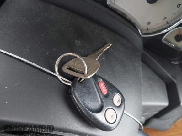 ✅ 2007 Saturn VUE V6 • VIN: 5GZCZ63457S818051 • Lot: 41726692. Wystawiony na IAAI z przebiegiem 119 024 mil. Bezpłatny archiwum sprzedaży aukcyjnych z USA i szczegółowy raport historii pojazdu na DreamBid. Zdjęcie 11.