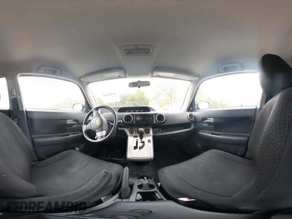 ✅ 2008 Scion xB • VIN: JTLKE50E081041466 • Lot: 43305099. Wystawiony na IAAI z przebiegiem 238 831 mil. Bezpłatny archiwum sprzedaży aukcyjnych z USA i szczegółowy raport historii pojazdu na DreamBid. Zdjęcie 18.