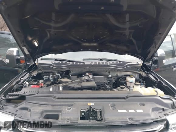 ✅ 2020 Ford F-250 XL • VIN: 1FT7W2B64LEC99638 • Lot: 41639027. Wystawiony na IAAI z przebiegiem 52 893 mil. Bezpłatny archiwum sprzedaży aukcyjnych z USA i szczegółowy raport historii pojazdu na DreamBid. Zdjęcie 10.