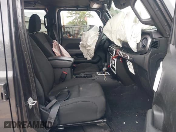 ✅ 2023 Jeep Gladiator Sport S • VIN: 1C6HJTAG2PL506796 • Лот: 42376847. Опубликован ранее на IAAI с пробегом 41 165 миль. Бесплатный доступ к архиву аукционных продаж из США и подробный отчёт об истории автомобиля на DreamBid. Изображение 5.