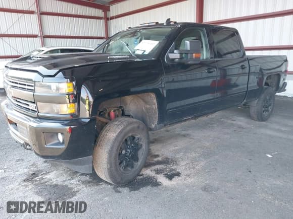 ✅ 2017 Chevrolet Silverado 2500HD LT • VIN: 1GC1KVEY7HF120235 • Lot: 42770202. Wystawiony na IAAI z przebiegiem 110 417 mil. Bezpłatny archiwum sprzedaży aukcyjnych z USA i szczegółowy raport historii pojazdu na DreamBid. Zdjęcie 2.