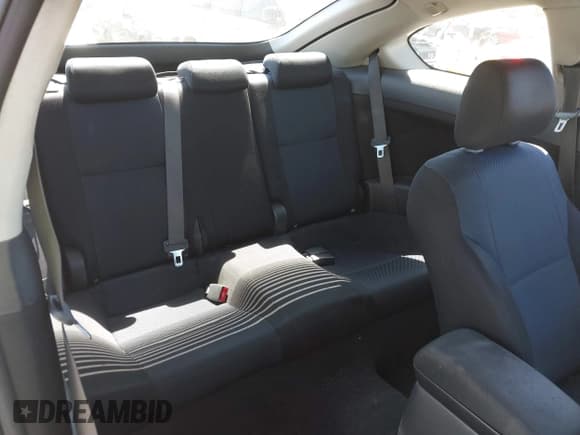 ✅ 2005 Scion tC • VIN: JTKDE177350039189 • Lot: 43032004. Listed on IAAI with 220,936 mi. Free auction sales archive from the USA and detailed vehicle history report at DreamBid. Image 8.