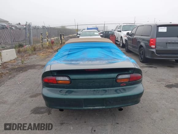 ✅ 1997 Chevrolet Camaro Z28 • VIN: 2G1FP32P0V2104052 • Лот: 43294712. Опубликован ранее на IAAI с пробегом 130 748 миль. Бесплатный доступ к архиву аукционных продаж из США и подробный отчёт об истории автомобиля на DreamBid. Изображение 16.
