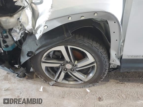 ✅ 2020 GMC Terrain SLT • VIN: 3GKALVEV7LL245807 • Lot: 40143390. Listed on IAAI with 83,453 mi. Free auction sales archive from the USA and detailed vehicle history report at DreamBid. Image 6.