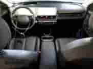 2022 Hyundai Ioniq 5 Limited z VIN KM8KRDAF6NU083793, wystawiony jako Copart lot #38691144 z przebiegiem 20 586 mil mil oraz . Historia ofert i sprzedaży dostępna na DreamBid. Obrazek 8.