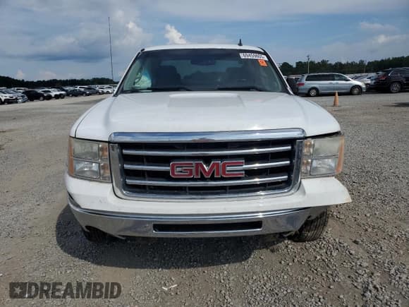 ✅ 2013 GMC Sierra 1500 SLE • VIN: 1GTR1VE03DZ173717 • Lot: 69459805. Wystawiony na Copart z przebiegiem 185 204 mil. Bezpłatny archiwum sprzedaży aukcyjnych z USA i szczegółowy raport historii pojazdu na DreamBid. Zdjęcie 5.