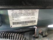 ✅ 2003 Volvo S60 2.4L • VIN: YV1RS61TX32274080 • Lot: 43376879. Wystawiony na IAAI z przebiegiem 192 653 mil. Bezpłatny archiwum sprzedaży aukcyjnych z USA i szczegółowy raport historii pojazdu na DreamBid. Zdjęcie 9.