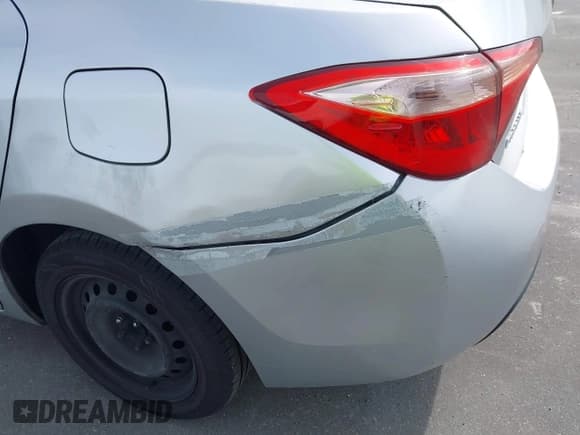 ✅ 2017 Toyota Corolla L • VIN: 2T1BURHE9HC863687 • Lot: 43284370. Listed on IAAI with 73,117 mi. Free auction sales archive from the USA and detailed vehicle history report at DreamBid. Image 18.