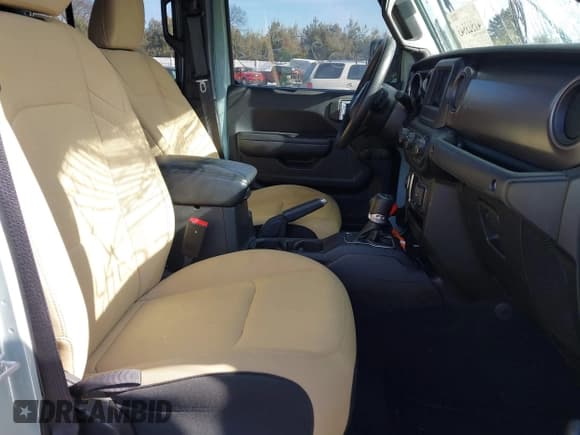 ✅ 2023 Jeep Gladiator Willys • VIN: 1C6HJTAGXPL539206 • Lot: 41523543. Listed on IAAI with 29,885 mi. Free auction sales archive from the USA and detailed vehicle history report at DreamBid. Image 5.