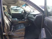 ✅ 2019 Chevrolet Tahoe LT • VIN: 1GNSCBKC2KR110539 • Lot: 42661532. Listed on IAAI with 130,791 mi. Free auction sales archive from the USA and detailed vehicle history report at DreamBid. Image 5.