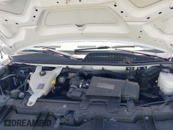 ✅ 2012 Chevrolet Express Cargo • VIN: 1GCWGFCA1C1144412 • Lot: 42792791. Listed on IAAI with 182,242 mi. Free auction sales archive from the USA and detailed vehicle history report at DreamBid. Image 10.