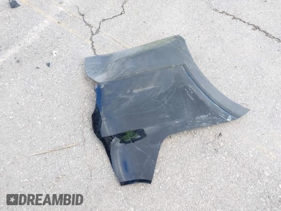 ✅ 2019 Kia Sorento LX • VIN: 5XYPG4A30KG581569 • Lot: 43547394. Wystawiony na IAAI z przebiegiem 79 726 mil. Bezpłatny archiwum sprzedaży aukcyjnych z USA i szczegółowy raport historii pojazdu na DreamBid. Zdjęcie 12.