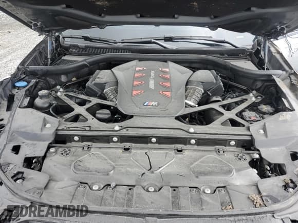 ✅ 2025 BMW X6 M • VIN: 5YM23ET04S9W25399 • Лот: 61007855. Опубликован ранее на Copart с пробегом Не указан. Бесплатный доступ к архиву аукционных продаж из США и подробный отчёт об истории автомобиля на DreamBid. Изображение 11.