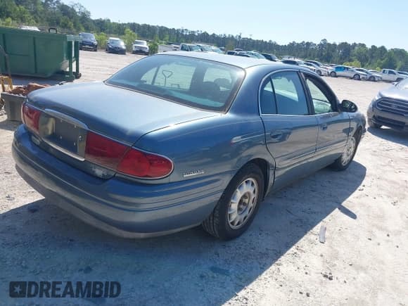 ✅ 2000 Buick LeSabre Limited • VIN: 1G4HR54K5YU127540 • Lot: 42048538. Listed on IAAI with 194,645 mi. Free auction sales archive from the USA and detailed vehicle history report at DreamBid. Image 4.