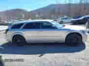 2005 Dodge Magnum SE с VIN 2D4FV48V65H565734, выставлен на аукционе IAAI как лот 41705058 с пробегом 251 033 миль миль и . История ставок и продаж доступна на DreamBid. Изображение 13.