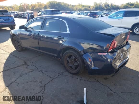 ✅ 2009 Chevrolet Malibu 1LT • VIN: 1G1ZH57BX9F243497 • Lot: 74396844. Listed on Copart with 133,224 mi. Free auction sales archive from the USA and detailed vehicle history report at DreamBid. Image 2.