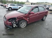 ✅ 2007 Hyundai Accent GLS • VIN: KMHCN46C27U165618 • Лот: 57366425. Опубликован ранее на Copart с пробегом 88 971 миль. Бесплатный доступ к архиву аукционных продаж из США и подробный отчёт об истории автомобиля на DreamBid. Изображение 1.