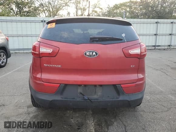 ✅ 2011 Kia Sportage EX • VIN: KNDPCCA2XB7087486 • Lot: 86795365. Listed on Copart with Not provided. Free auction sales archive from the USA and detailed vehicle history report at DreamBid. Image 6.