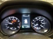 ✅ 2017 Nissan Rogue SL • VIN: 5N1AT2MV7HC798175 • Лот: 91382125. Опубликован ранее на Copart с пробегом 115 807 миль. Бесплатный доступ к архиву аукционных продаж из США и подробный отчёт об истории автомобиля на DreamBid. Изображение 9.