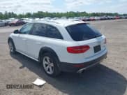 ✅ 2015 Audi allroad A4 Premium Plus • VIN: WA1UFAFLXFA055527 • Лот: 41760426. Опубликован ранее на IAAI с пробегом 130 238 миль. Бесплатный доступ к архиву аукционных продаж из США и подробный отчёт об истории автомобиля на DreamBid. Изображение 3.