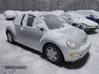 ✅ 2000 Volkswagen Beetle GLS • VIN: 3VWCC21COYM497775 • Lot: 43830737. Wystawiony na IAAI z przebiegiem Nie podano. Bezpłatny archiwum sprzedaży aukcyjnych z USA i szczegółowy raport historii pojazdu na DreamBid. Zdjęcie 1.