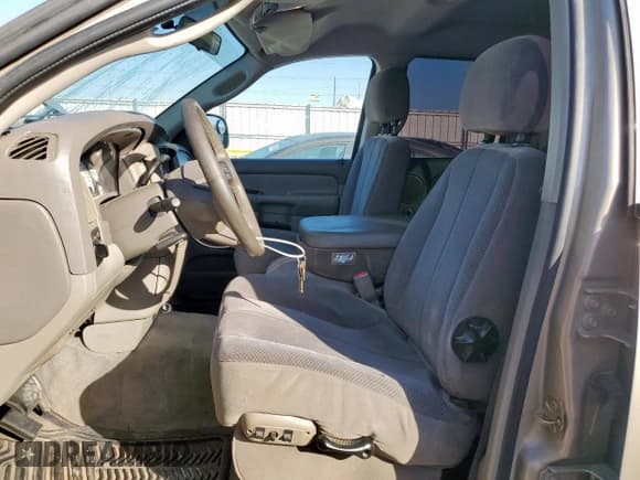 ✅ 2004 Dodge 1500 SLT • VIN: 1D7HA18D44S604468 • Lot: 92676515. Listed on Copart with 227,014 mi. Free auction sales archive from the USA and detailed vehicle history report at DreamBid. Image 7.