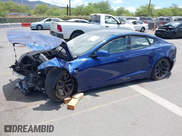 ✅ 2023 Tesla Model S • VIN: 5YJSA1E56PF500871 • Lot: 42087762. Listed on IAAI with Not provided. Free auction sales archive from the USA and detailed vehicle history report at DreamBid. Image 15.