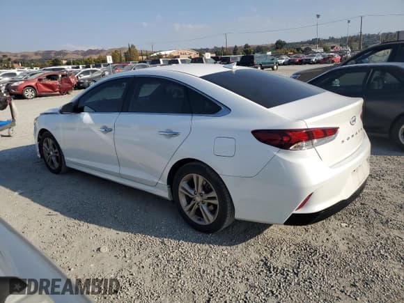 ✅ 2018 Hyundai Sonata SEL • VIN: 5NPE34AF6JH668722 • Лот: 82169125. Опубликован ранее на Copart с пробегом 126 458 миль. Бесплатный доступ к архиву аукционных продаж из США и подробный отчёт об истории автомобиля на DreamBid. Изображение 2.