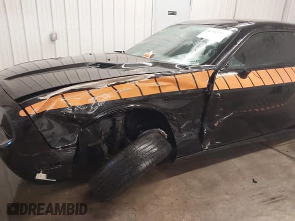 ✅ 2010 Dodge Challenger SE • VIN: 2B3CJ4DV7AH208334 • Lot: 41367327. Wystawiony na IAAI z przebiegiem 226 748 mil. Bezpłatny archiwum sprzedaży aukcyjnych z USA i szczegółowy raport historii pojazdu na DreamBid. Zdjęcie 6.