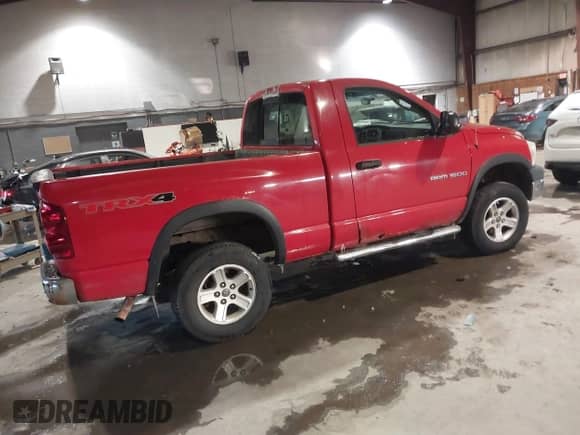 2007 Dodge 1500 ST с VIN 1D7HU16N07J549515, выставлен на аукционе IAAI как лот 41385037 с пробегом 194 173 миль миль и . История ставок и продаж доступна на DreamBid. Изображение 4.