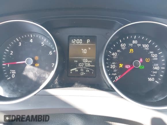 ✅ 2016 Volkswagen Jetta SE • VIN: 3VWD67AJ5GM368680 • Lot: 43682929. Wystawiony na IAAI z przebiegiem 102 108 mil. Bezpłatny archiwum sprzedaży aukcyjnych z USA i szczegółowy raport historii pojazdu na DreamBid. Zdjęcie 7.