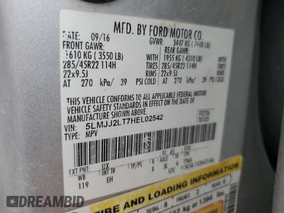 ✅ 2017 Lincoln Navigator Reserve • VIN: 5LMJJ2LT7HEL02542 • Lot: 71116235. Wystawiony na Copart z przebiegiem 157 964 mil. Bezpłatny archiwum sprzedaży aukcyjnych z USA i szczegółowy raport historii pojazdu na DreamBid. Zdjęcie 13.