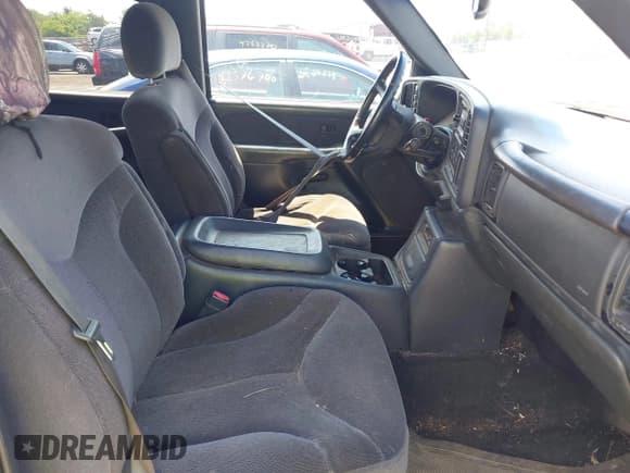 ✅ 2002 GMC Sierra 2500HD SLE • VIN: 1GTHK23112F233463 • Lot: 42576849. Wystawiony na IAAI z przebiegiem 391 992 mil. Bezpłatny archiwum sprzedaży aukcyjnych z USA i szczegółowy raport historii pojazdu na DreamBid. Zdjęcie 5.