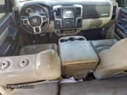 ✅ 2013 Ram 2500 Laramie • VIN: 3C6UR5NL0DG513572 • Lot: 95294495. Wystawiony na Copart z przebiegiem 276 428 mil. Bezpłatny archiwum sprzedaży aukcyjnych z USA i szczegółowy raport historii pojazdu na DreamBid. Zdjęcie 8.