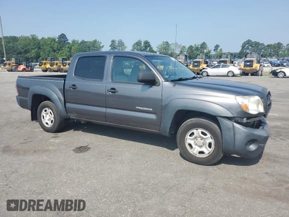 ✅ 2011 Toyota Tacoma • VIN: 5TFJX4CN5BX007910 • Lot: 62133935. Wystawiony na Copart z przebiegiem 129 165 mil. Bezpłatny archiwum sprzedaży aukcyjnych z USA i szczegółowy raport historii pojazdu na DreamBid. Zdjęcie 4.