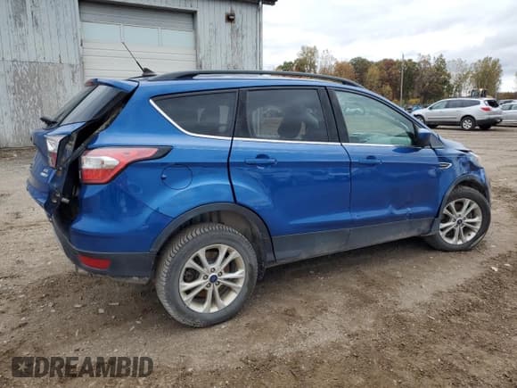✅ 2018 Ford Escape SEL • VIN: 1FMCU9HD2JUC80023 • Lot: 82659265. Wystawiony na Copart z przebiegiem 146 158 mil. Bezpłatny archiwum sprzedaży aukcyjnych z USA i szczegółowy raport historii pojazdu na DreamBid. Zdjęcie 3.