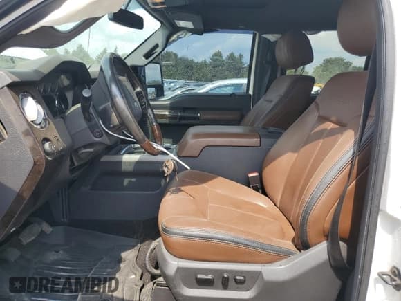 ✅ 2015 Ford F-350 Platinum • VIN: 1FT8W3B68FEA70099 • Lot: 67996405. Listed on Copart with 105,506 mi. Free auction sales archive from the USA and detailed vehicle history report at DreamBid. Image 7.