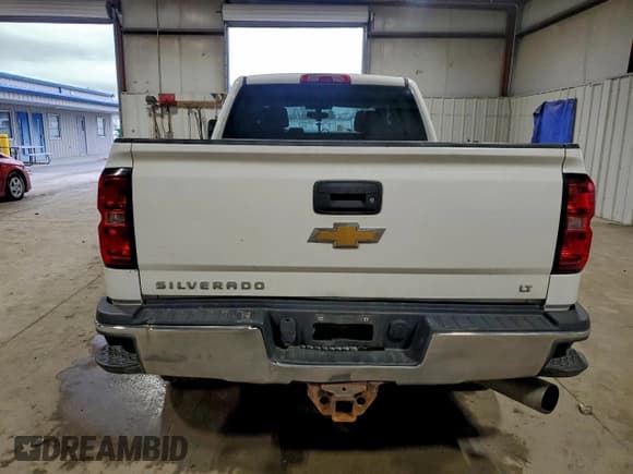 ✅ 2015 Chevrolet Silverado 2500HD LT • VIN: 1GC1KVE84FF184116 • Lot: 93963425. Listed on Copart with 215,459 mi. Free auction sales archive from the USA and detailed vehicle history report at DreamBid. Image 6.