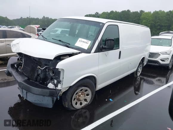 ✅ 2014 Chevrolet Express Cargo • VIN: 1GCSGAFX6E1137945 • Lot: 42930203. Listed on IAAI with 188,471 mi. Free auction sales archive from the USA and detailed vehicle history report at DreamBid. Image 2.