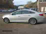 2015 Hyundai Sonata Limited z VIN 5NPE34AF1FH022124, wystawiony jako IAAI lot #43488483 z przebiegiem 122 173 mil mil oraz . Historia ofert i sprzedaży dostępna na DreamBid. Obrazek 14.