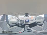 ✅ 2023 Toyota Corolla LE • VIN: 5YFB4MDE1PP072254 • Lot: 89839555. Wystawiony na Copart z przebiegiem 2 816 mil. Bezpłatny archiwum sprzedaży aukcyjnych z USA i szczegółowy raport historii pojazdu na DreamBid. Zdjęcie 14.