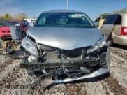 ✅ 2019 Toyota Sienna XLE • VIN: 5TDDZ3DC3KS213912 • Lot: 80123315. Wystawiony na Copart z przebiegiem 97 529 mil. Bezpłatny archiwum sprzedaży aukcyjnych z USA i szczegółowy raport historii pojazdu na DreamBid. Zdjęcie 5.