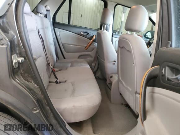 ✅ 2007 Saturn VUE I4 • VIN: 5GZCZ33D47S877204 • Lot: 49153545. Wystawiony na Copart z przebiegiem 154 365 mil. Bezpłatny archiwum sprzedaży aukcyjnych z USA i szczegółowy raport historii pojazdu na DreamBid. Zdjęcie 11.